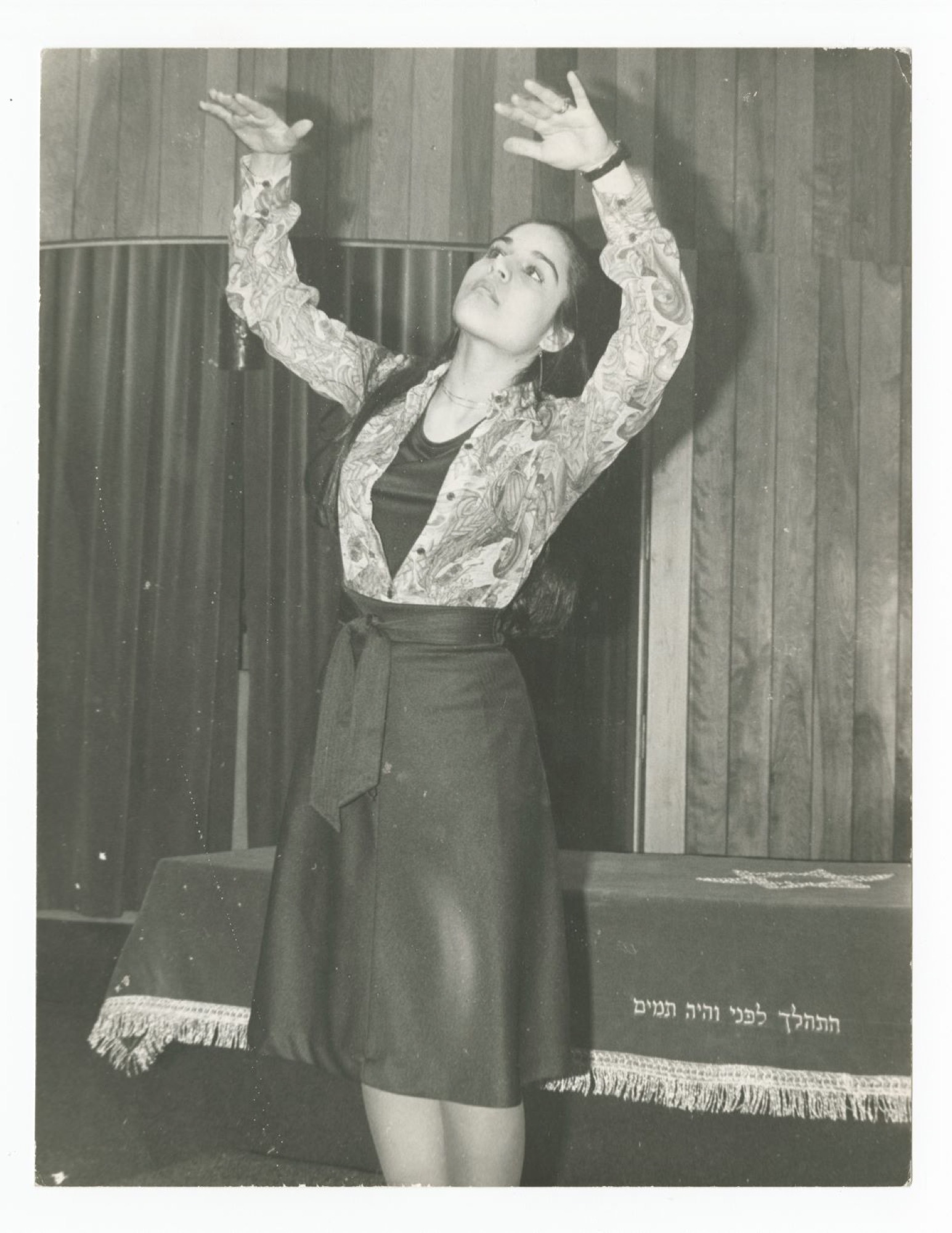 9-Debbie Jeffreys dancing